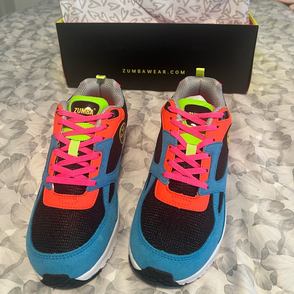 New with box Zumba air lo multi colored sneakers